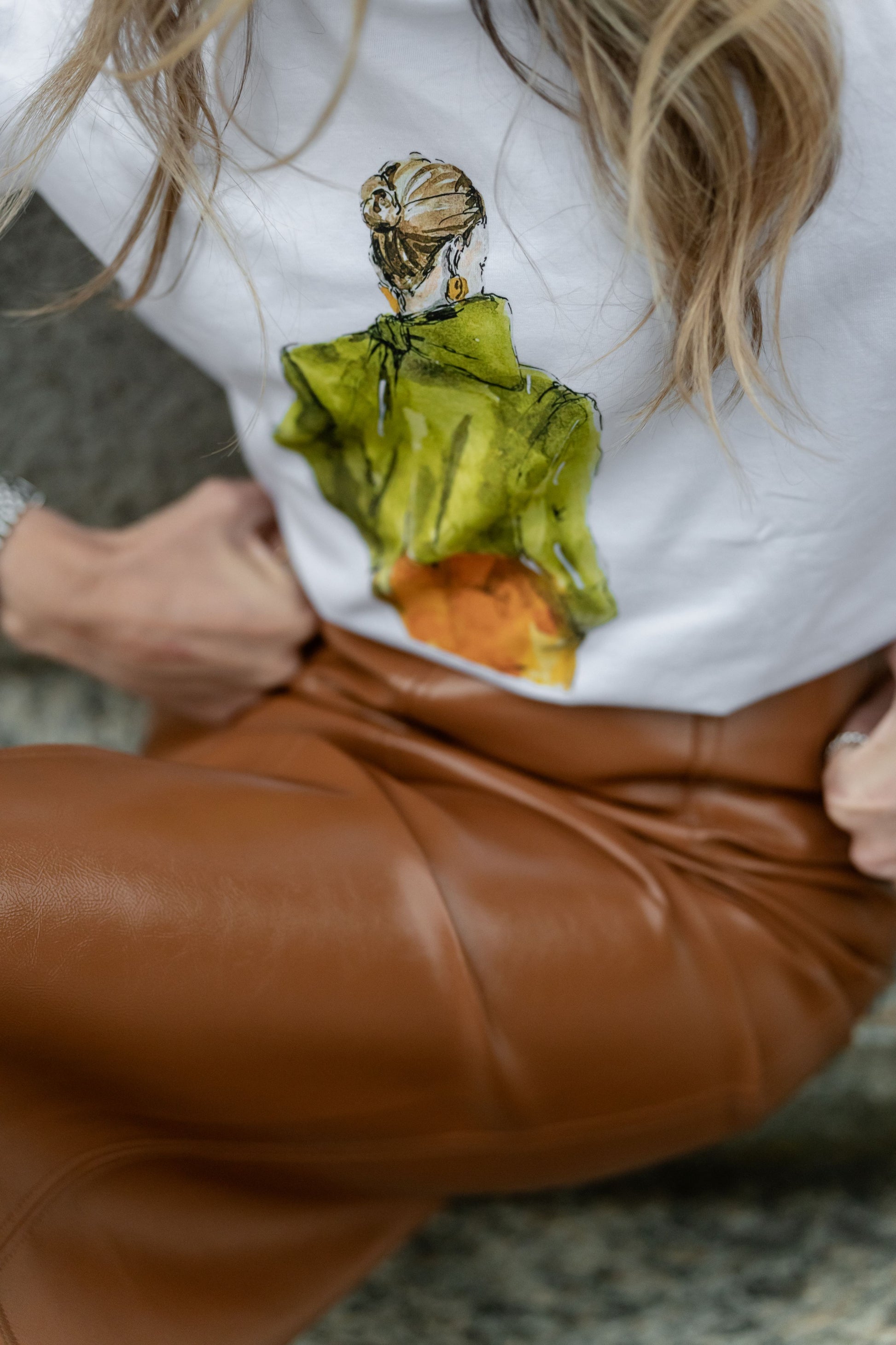 Un-artig T-Shirt Motiv grün mit blondem Model, Motiv 3